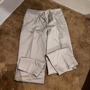 White Stag woman's cotton dress pants